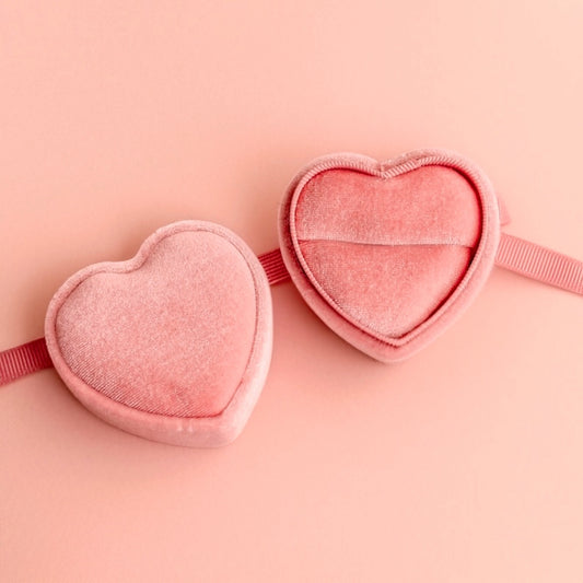 Heart Velvet Ring Box