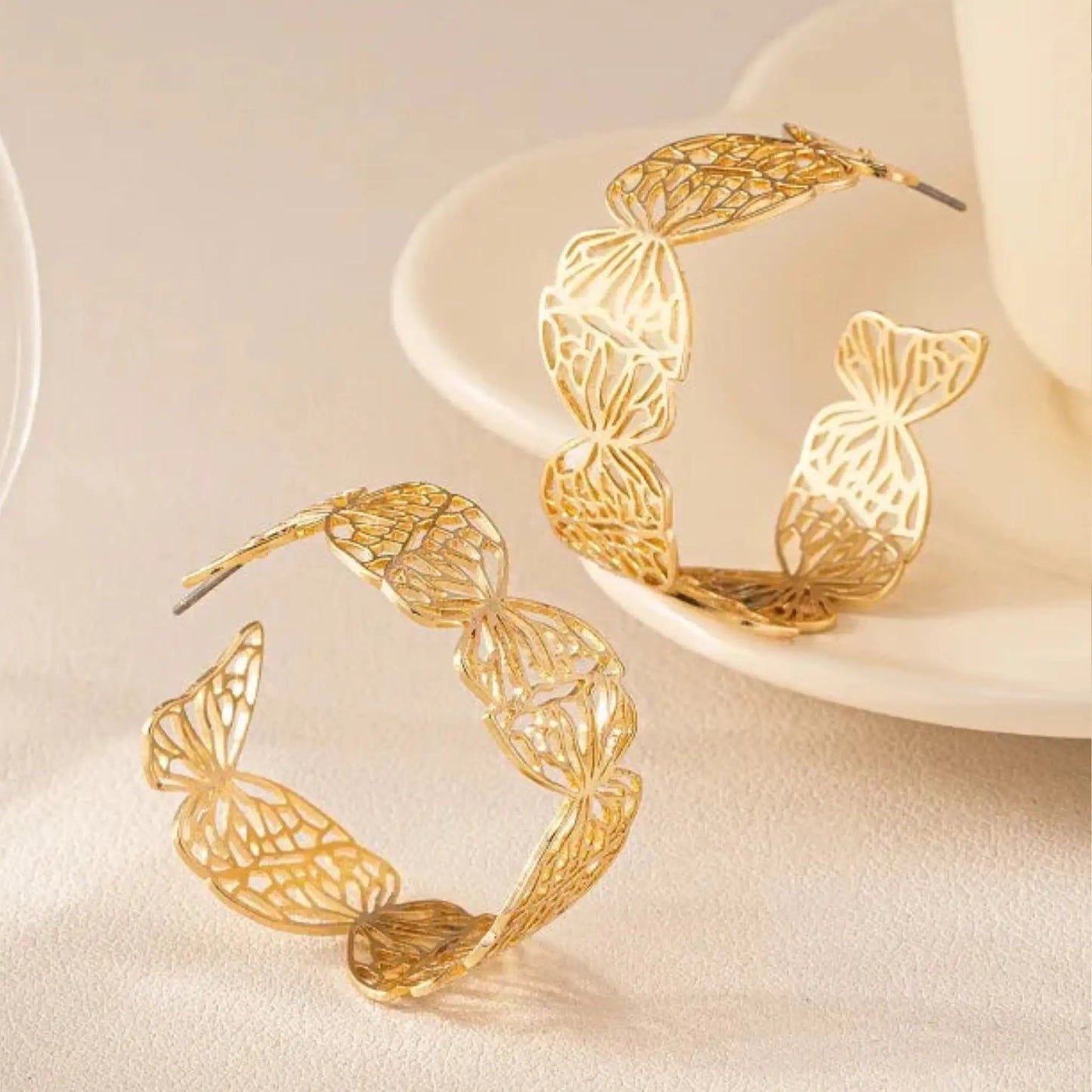 Flutter Elegance Hoops Forever Luxe