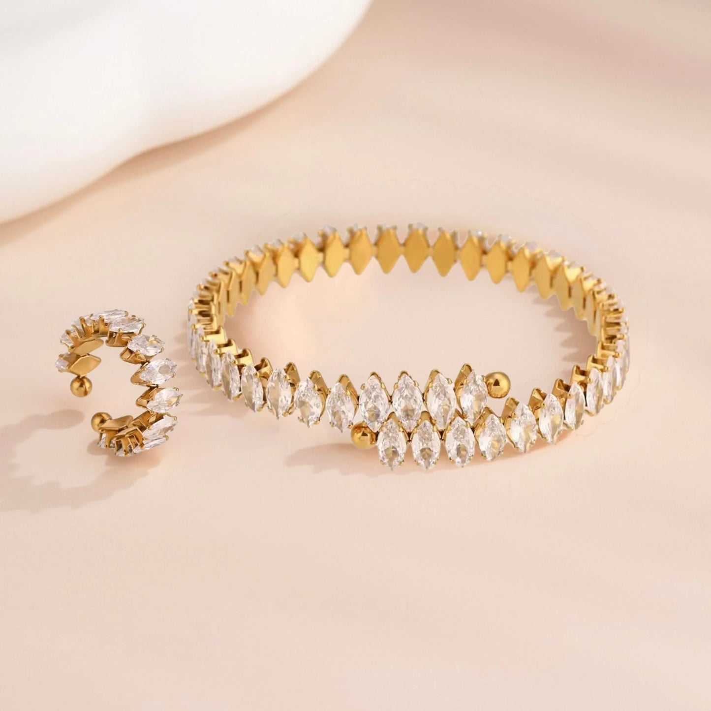 Everyday Chic Bracelet & Ring Combo Set Forever Luxe