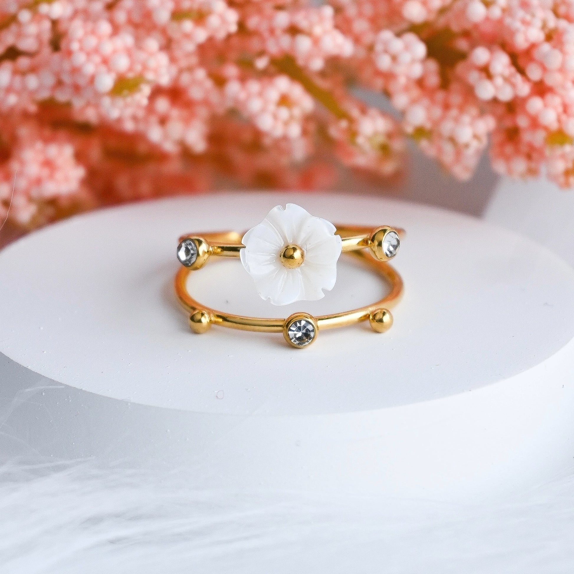 Daisy Dreams 18k gold plated floral ring -Adjustable style Forever Luxe