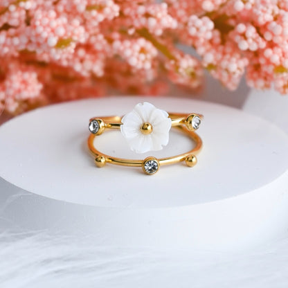 Daisy Dreams 18k gold plated floral ring -Adjustable style Forever Luxe